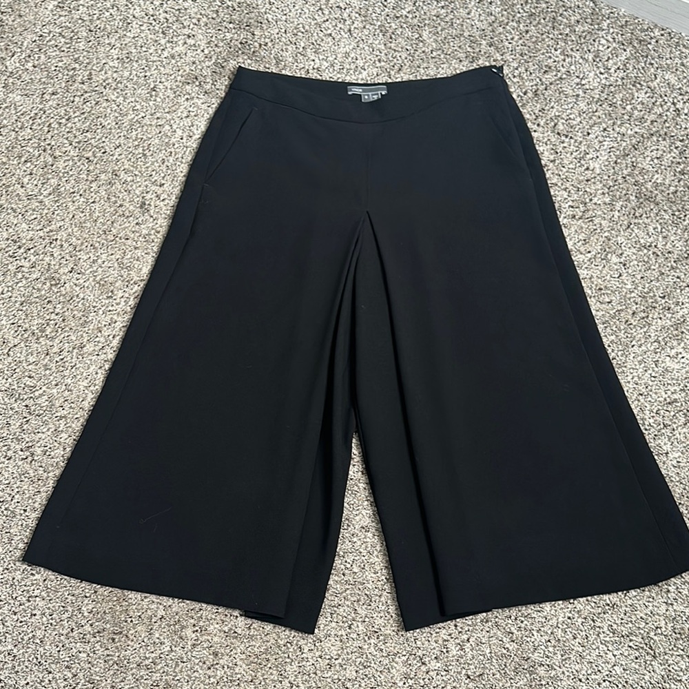 Vince Black Wide-Leg Culottes pant size 2